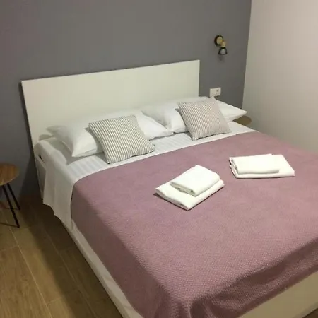 In With Terrace, Air Conditioning, Wi-fi Podgora